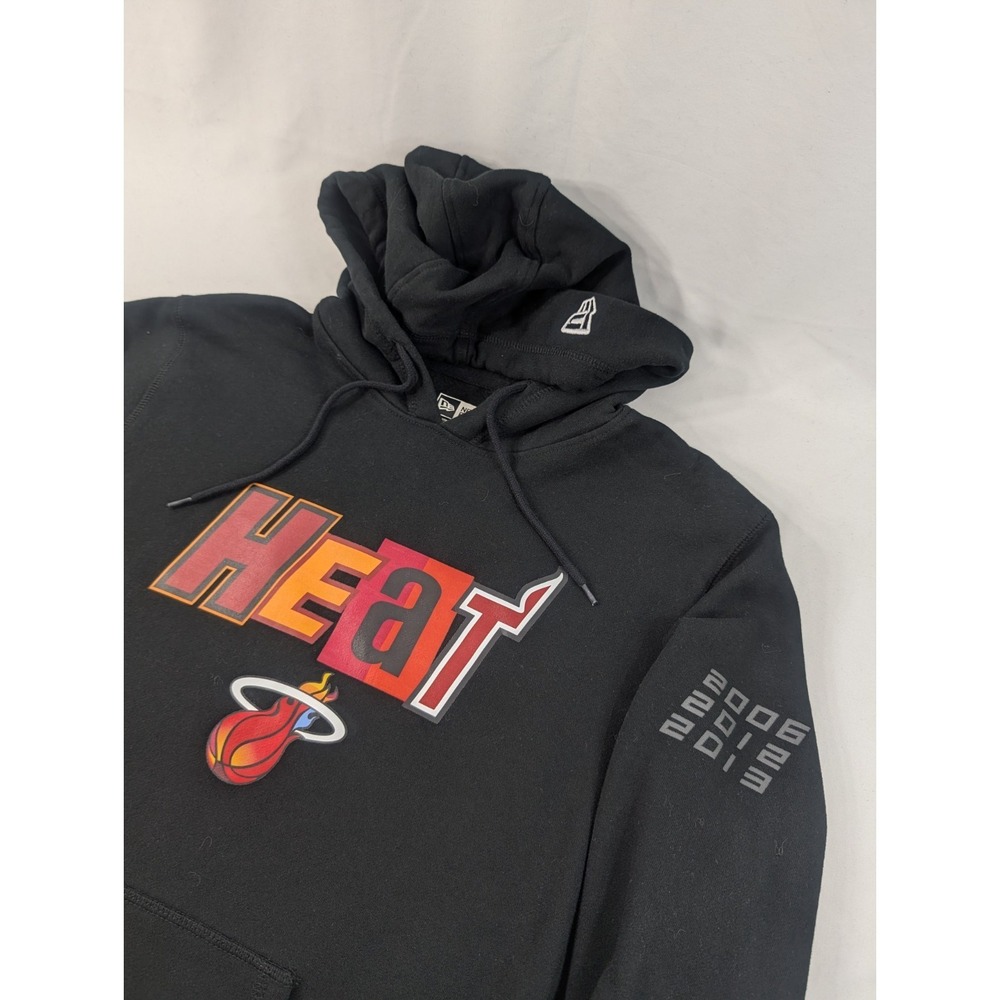 Miami Heat New Era Black Hoodie Sweatshirt Medium Championship Pullover EUC‎